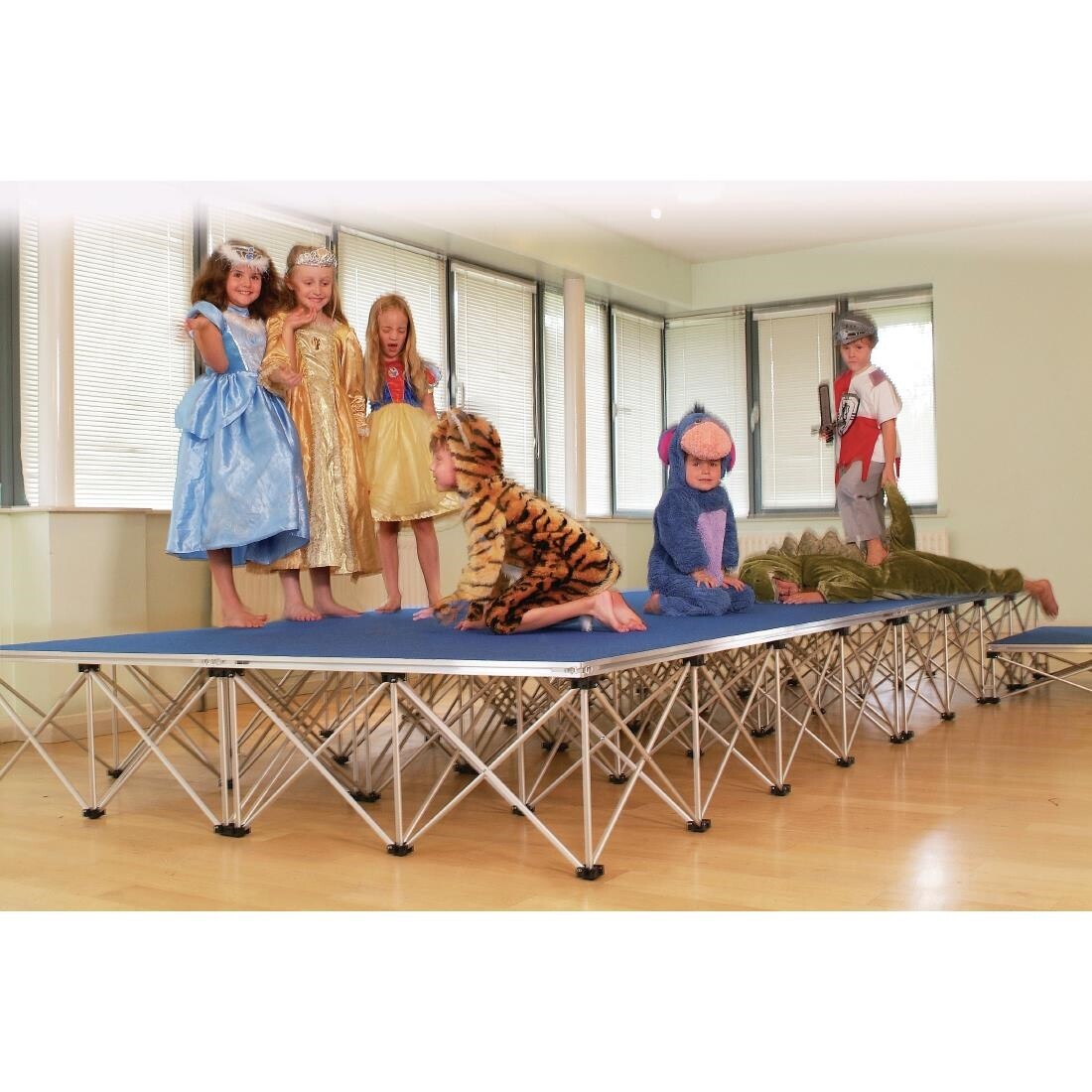 Gopak Ultralight Staging Package A