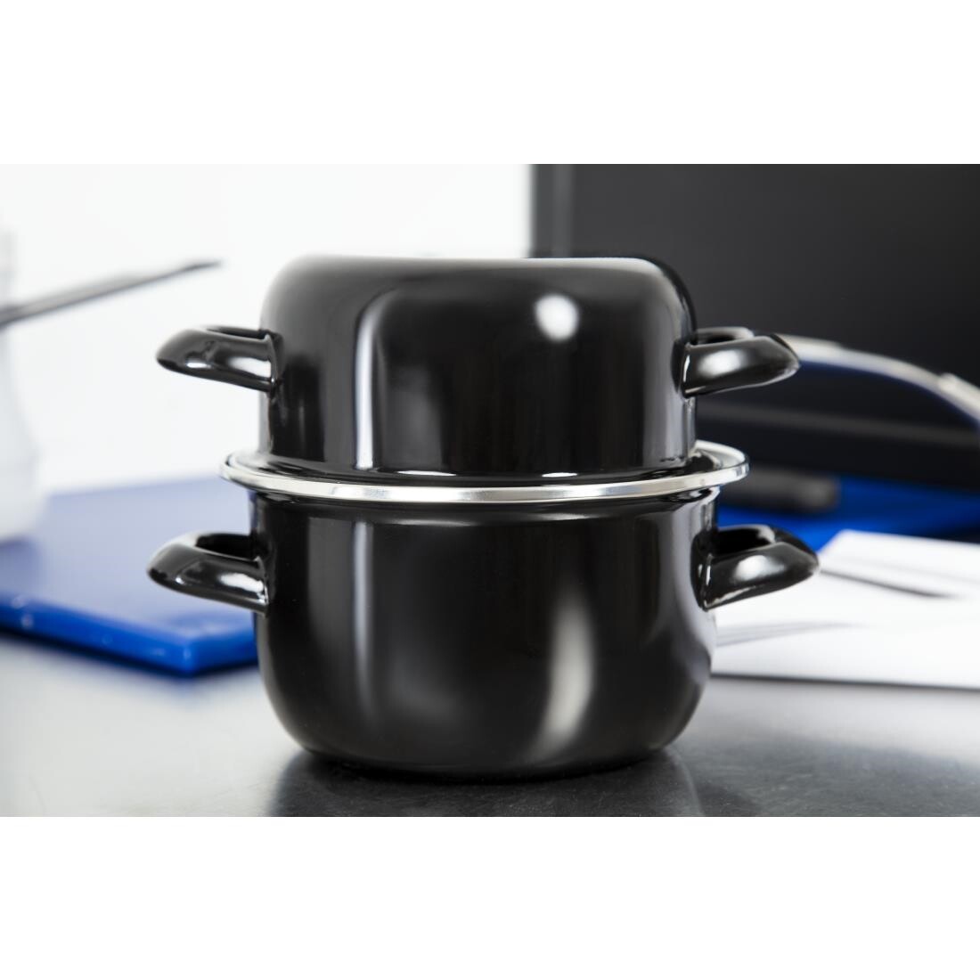 Olympia Mussel Pot Enamel Small