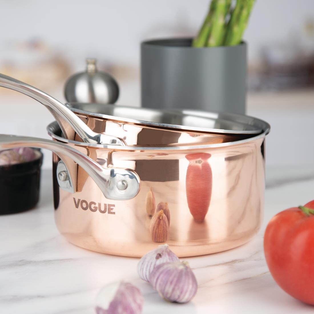 Vogue Tri Wall Copper Saucepan 180mm