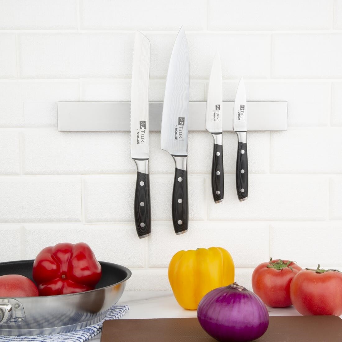 Vogue Stainless Steel Magnetic Knife Rack 460mm