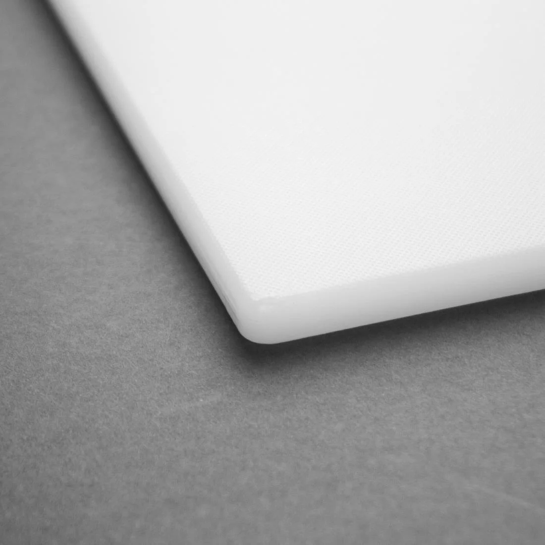 Hygiplas Low Density White Chopping Board - Image 4
