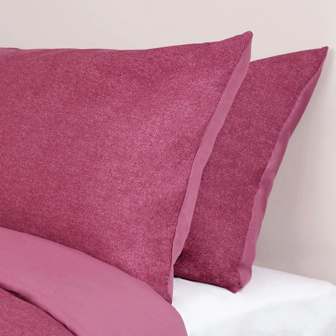 Mitre Essentials Opal Duvet Cover Plum - Image 3