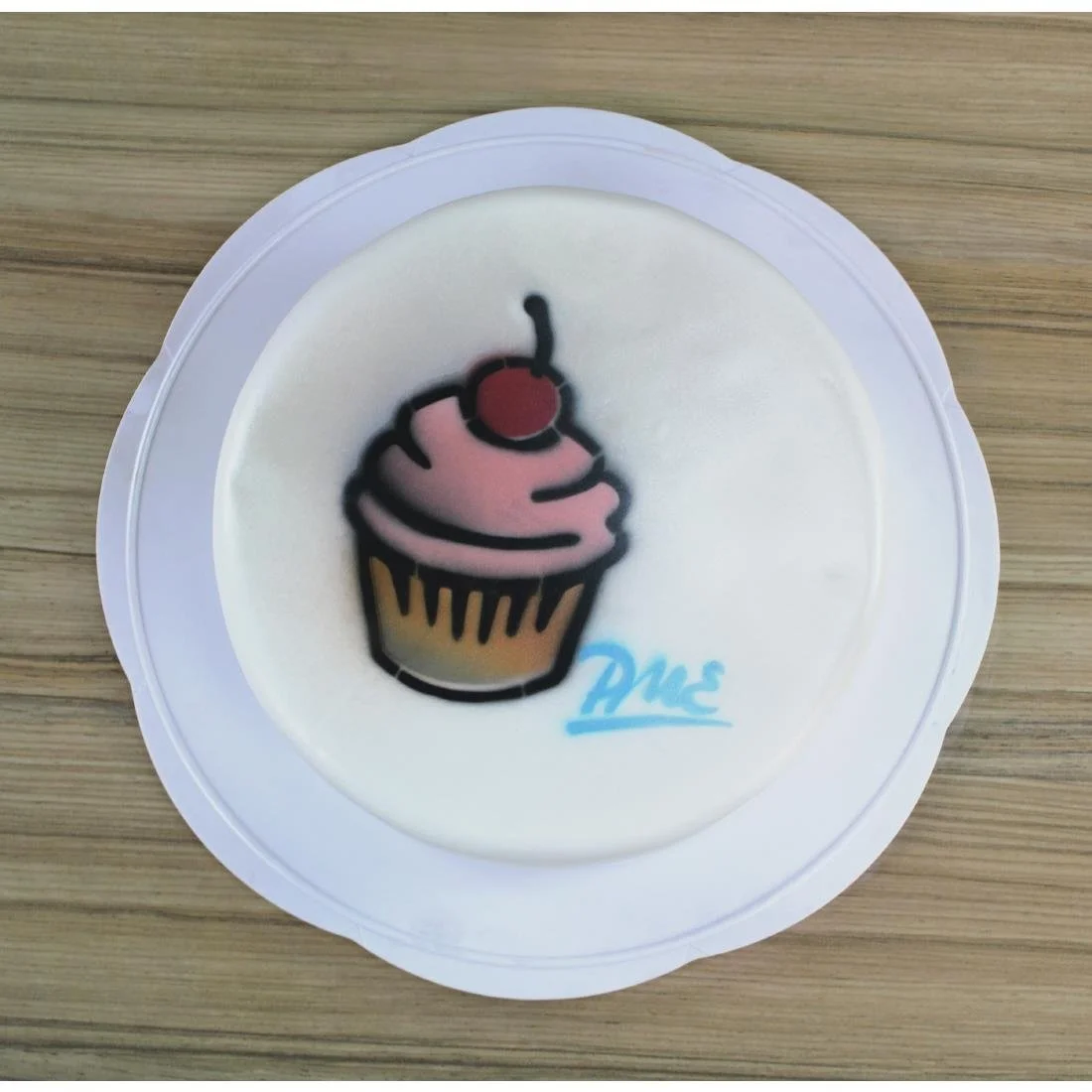 PME Edible Lustre Spray 100ml - Black - Image 2