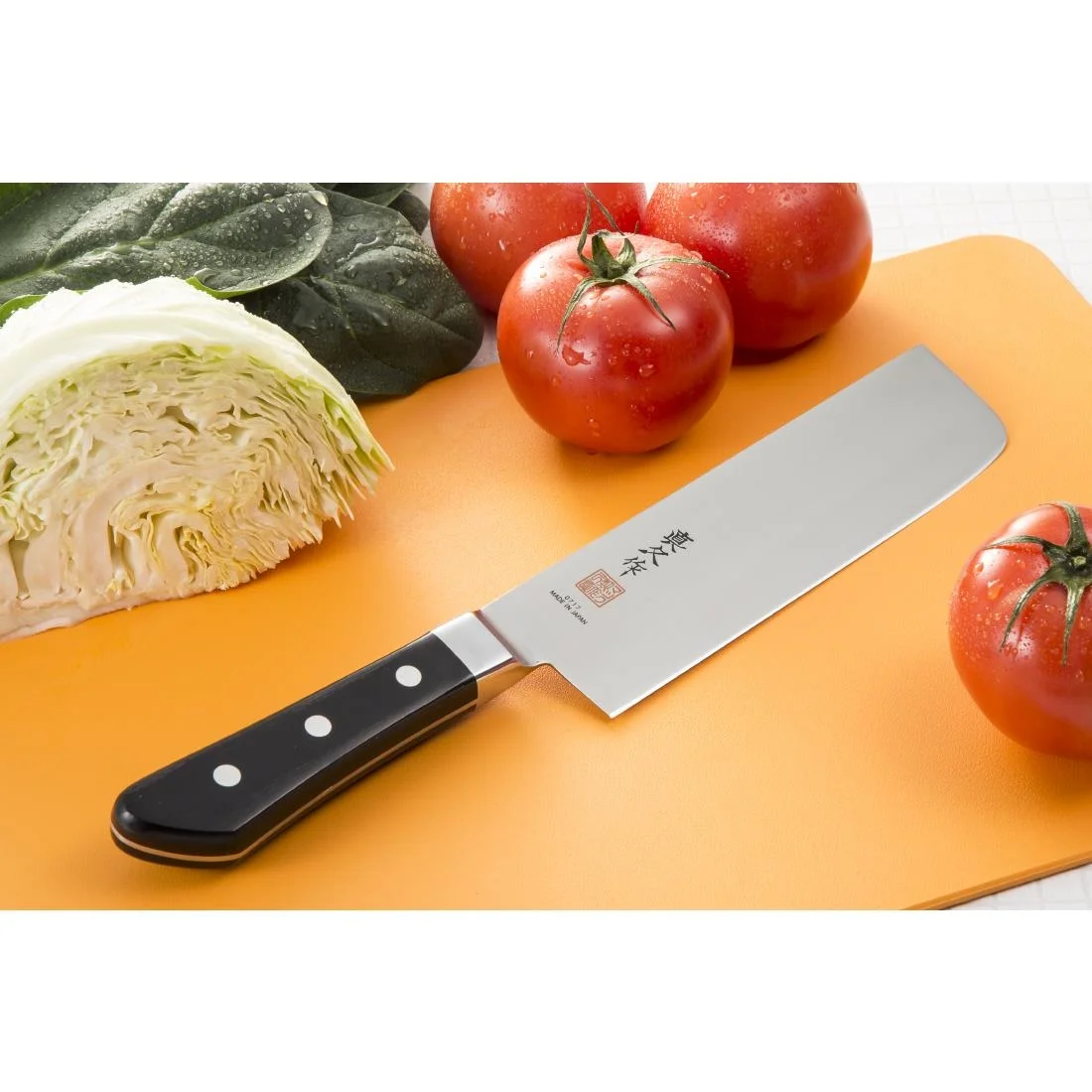Mac Professional Nakiri Japanese Vegetable Knife MJU-65 Black 17cm - Image 4