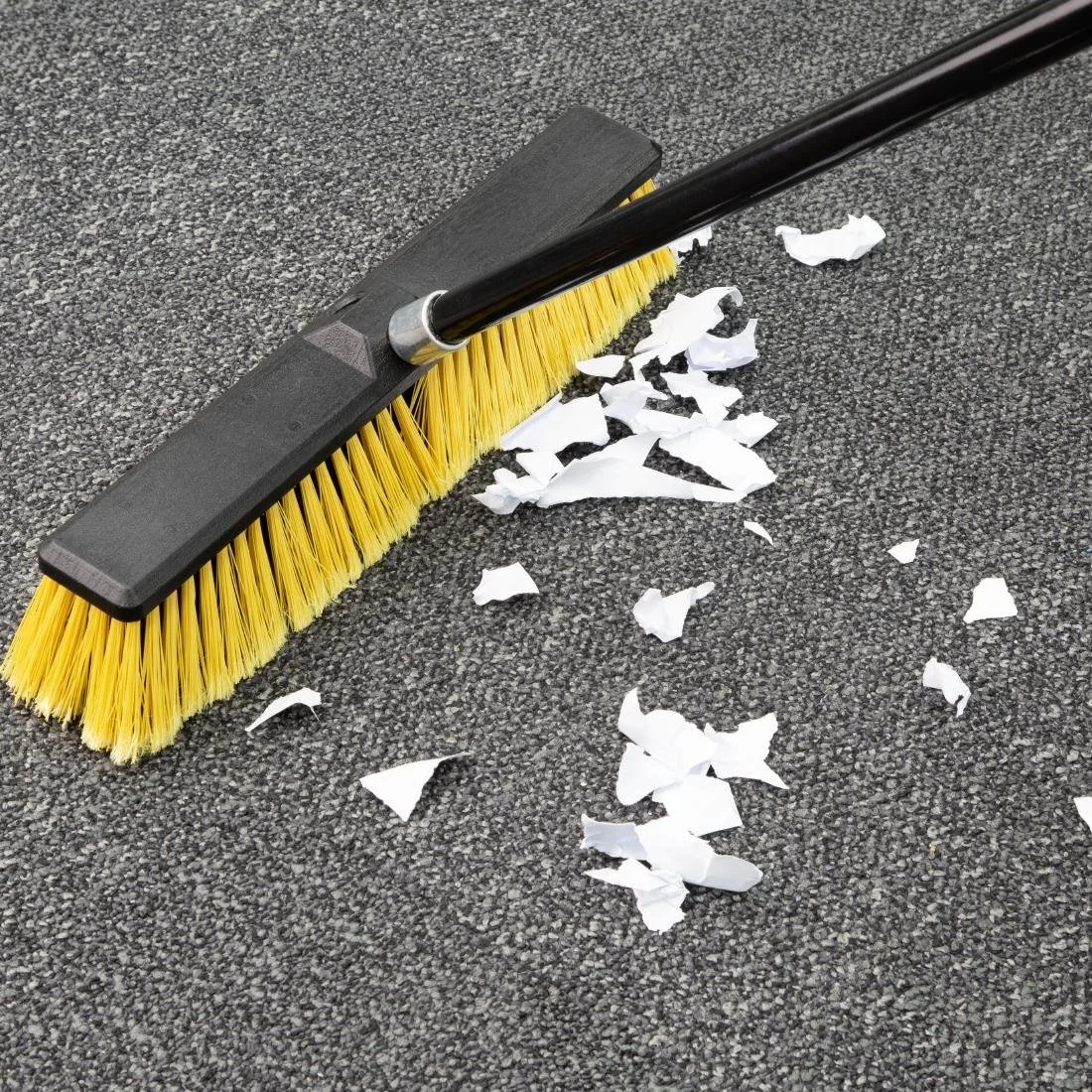 Jantex Heavy Duty Broom & Handle Set 18" - Image 5