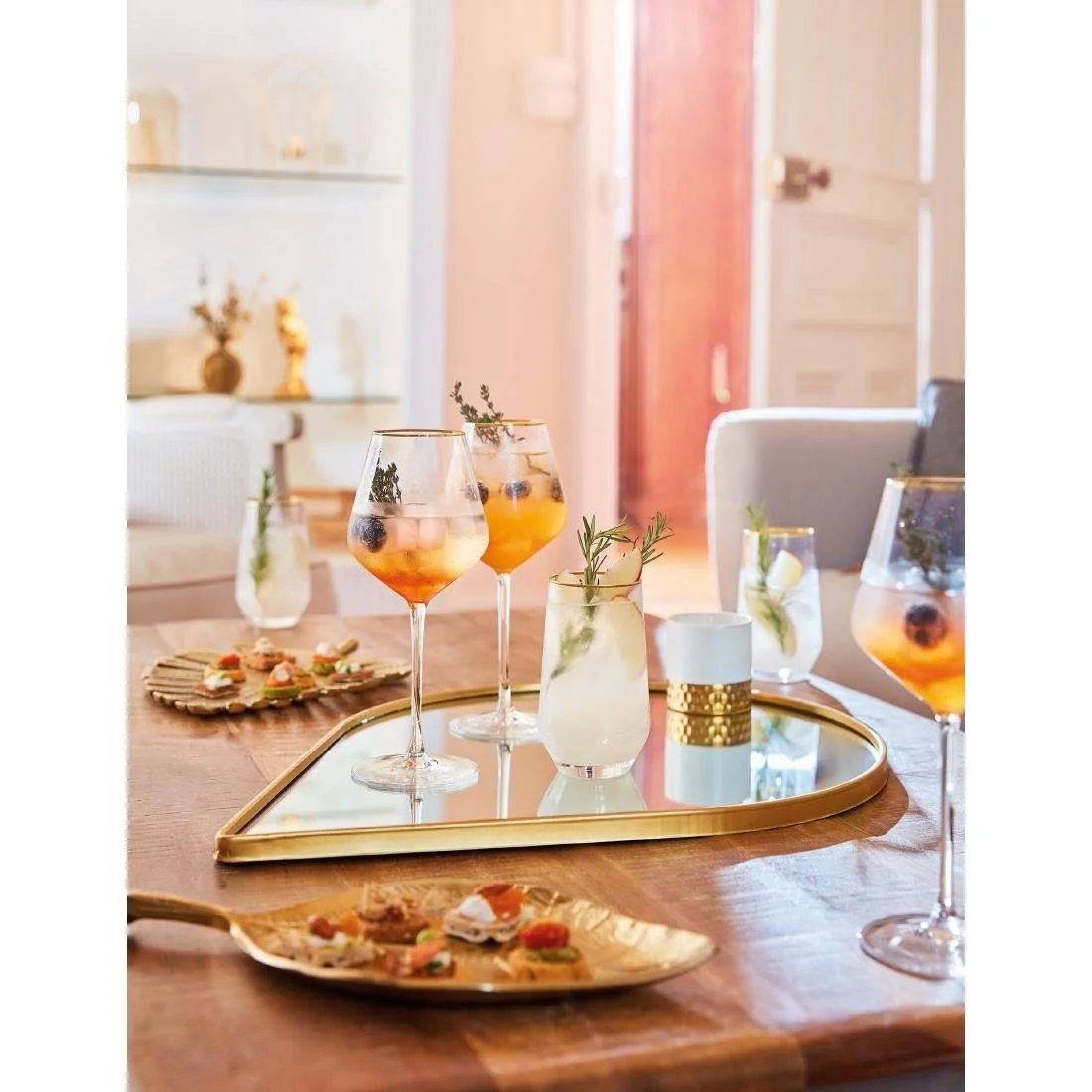 Cristal d'Arques Ultime Gold Band Wine Glasses 470ml (8 Pack) - Image 4