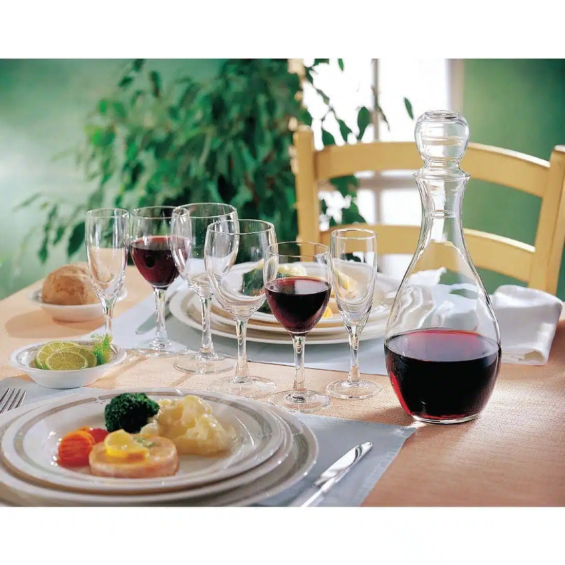 Arcoroc Elegance Wine Glasses 245ml (12 pack) - Image 4