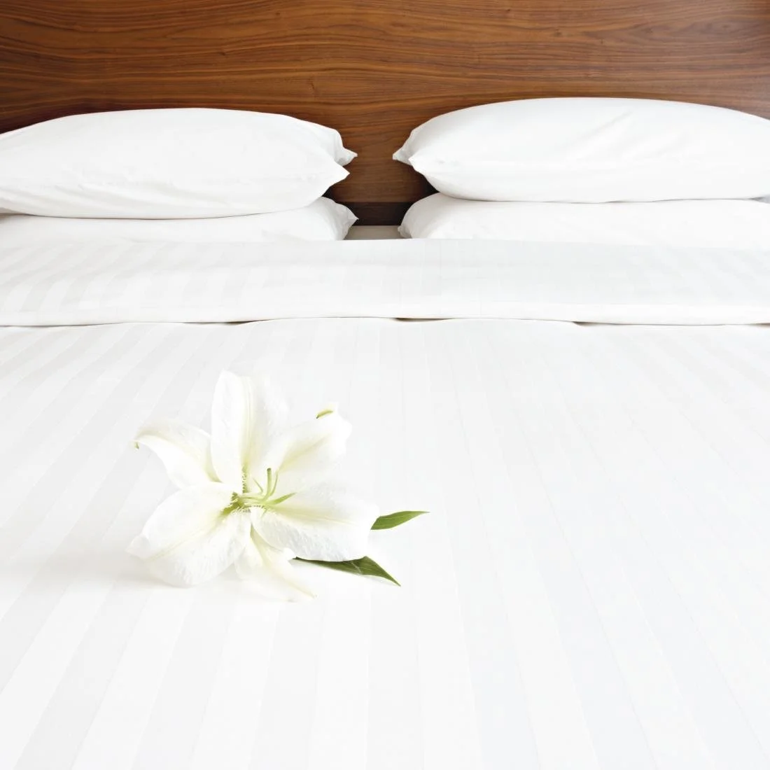 Mitre Comfort Satin Duvet Covers White - Image 2