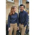 Brook Taverner Womens Banff Long Sleeve Chambray Shirt - Image 2