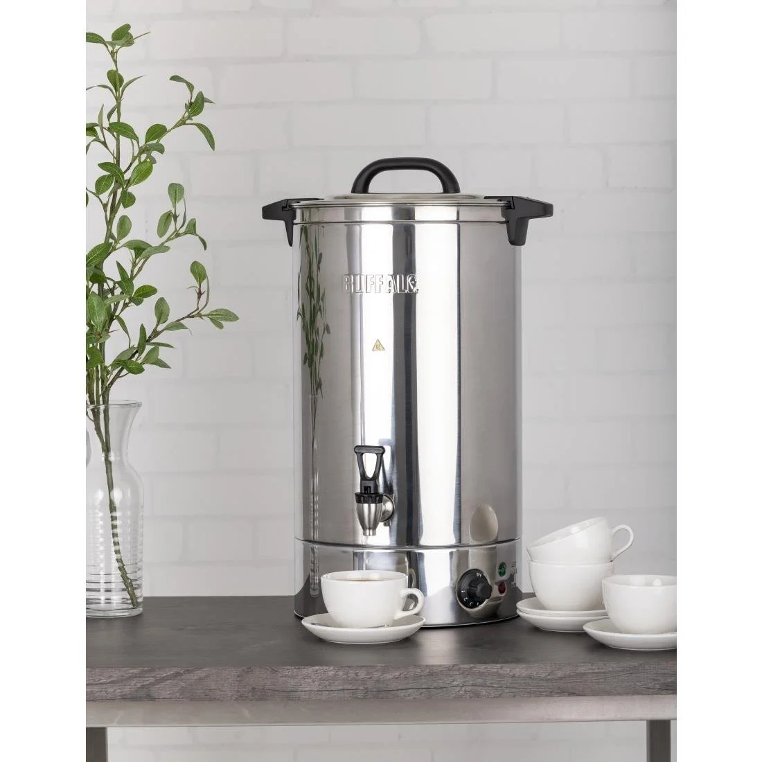 Buffalo Energy Saving Manual Fill Water Boiler 20Ltr - Image 2