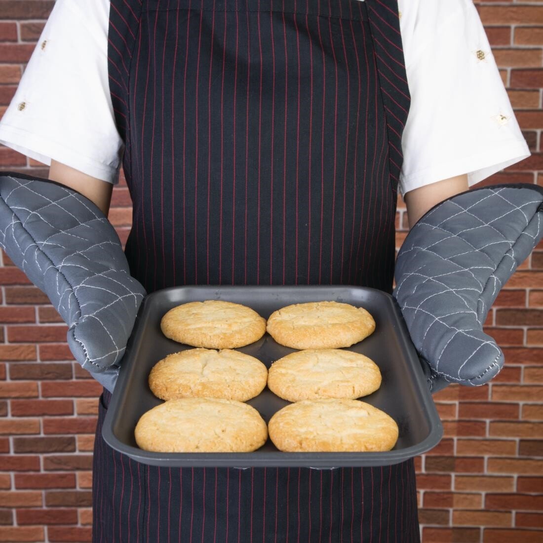 Vogue Flame Retardant Charcoal Oven Mitt 17"
