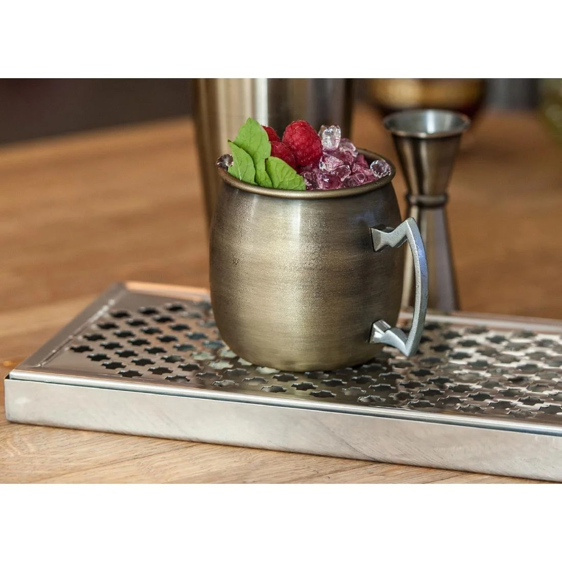 Beaumont Antique Brass Plated Curved Moscow Mule Mug 500ml - Image 2