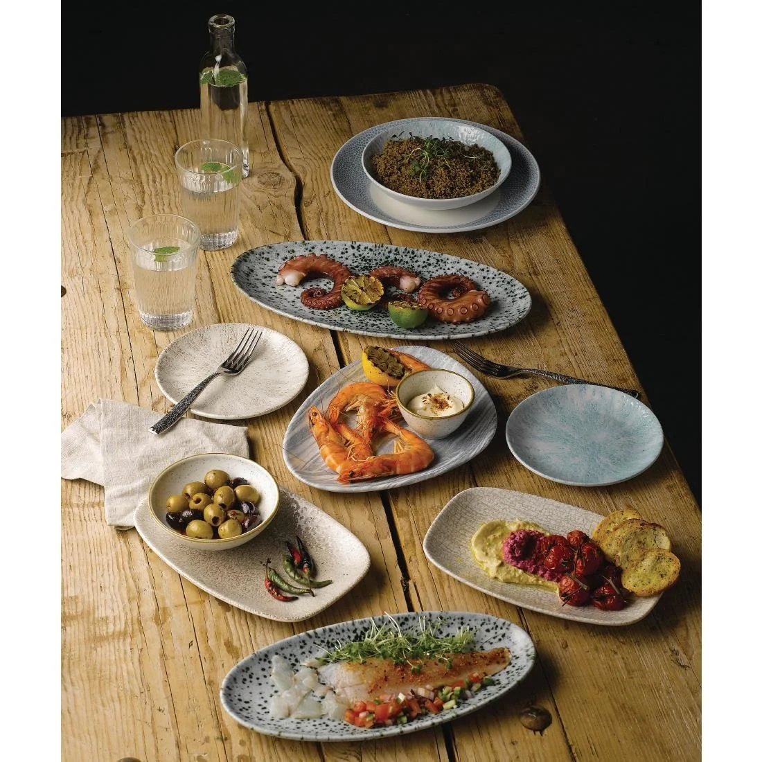 Churchill Raku Oblong Chef Plates Agate Grey 202 x 261mm (12 Pack) - Image 4