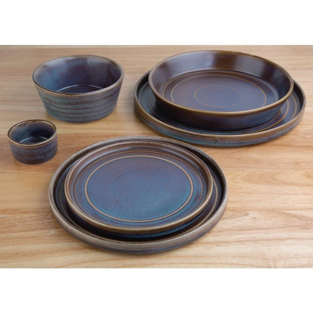 Olympia Cavolo Flat Round Plates Iridescent 180mm (6 Pack) - Image 4