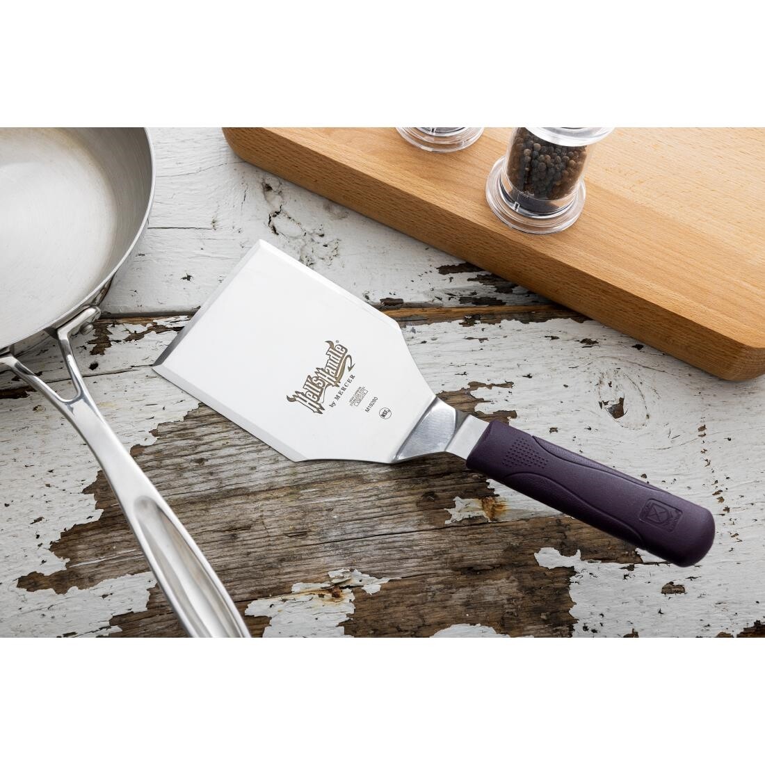 Mercer Culinary Hells Handle Heat Resistant Heavy Duty Turner Large