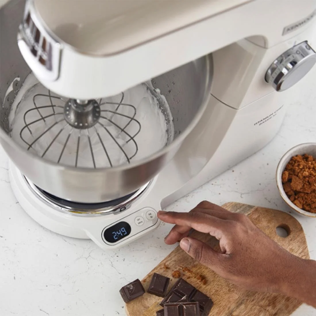 Kenwood Titanium Chef Baker Stand Mixer White XL KVL65.001WH - Image 6