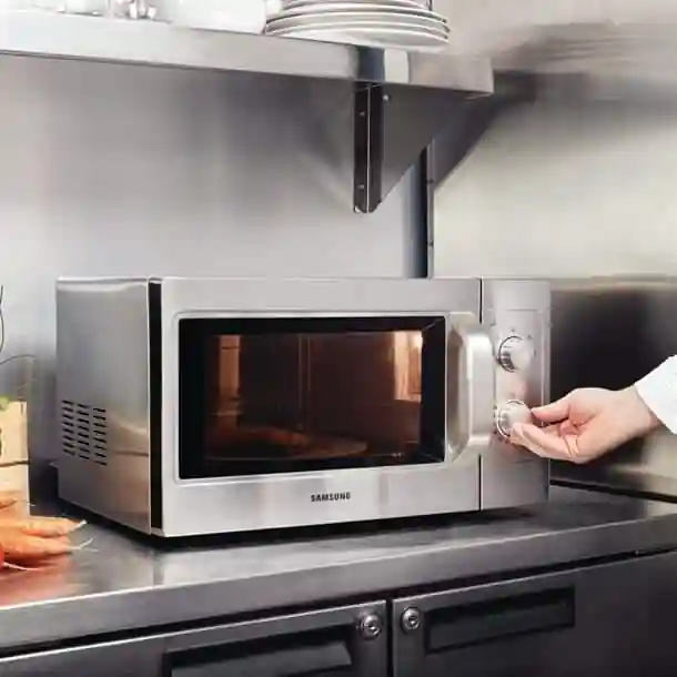 Samsung CM1099 Light Duty 1100W Microwave Oven - Image 2