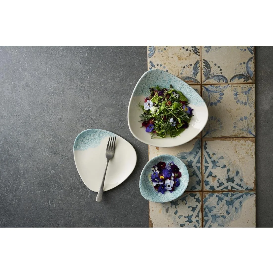 Churchill Vintage Prints Med Tiles Aquamarine Triangle Bowls 235mm (12 Pack) - Image 2