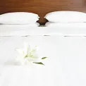 Mitre Comfort Satin Pillowcase - Image 2