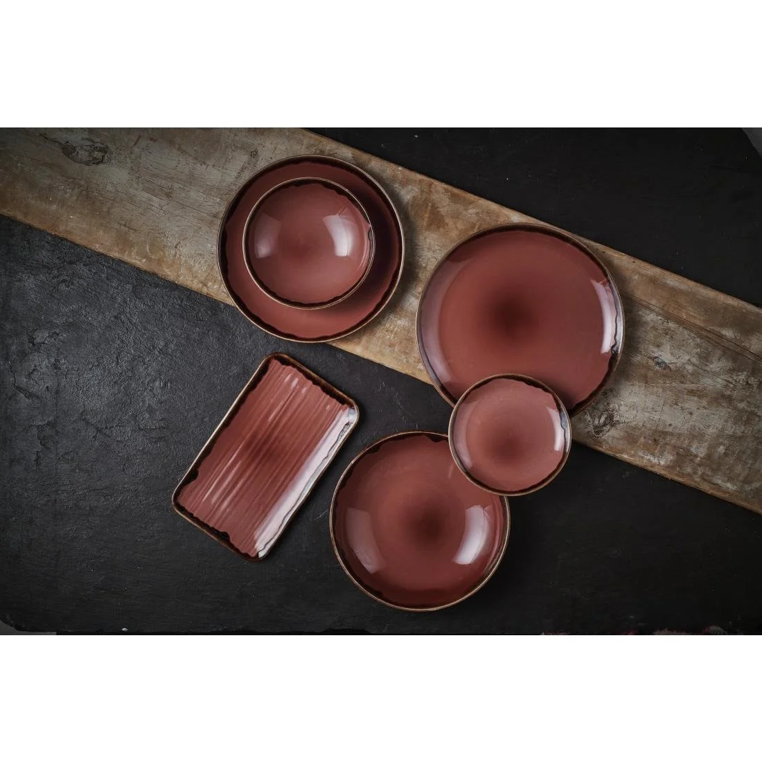 Dudson Harvest Coupe Plates Plum 260mm (12 Pack) - Image 4