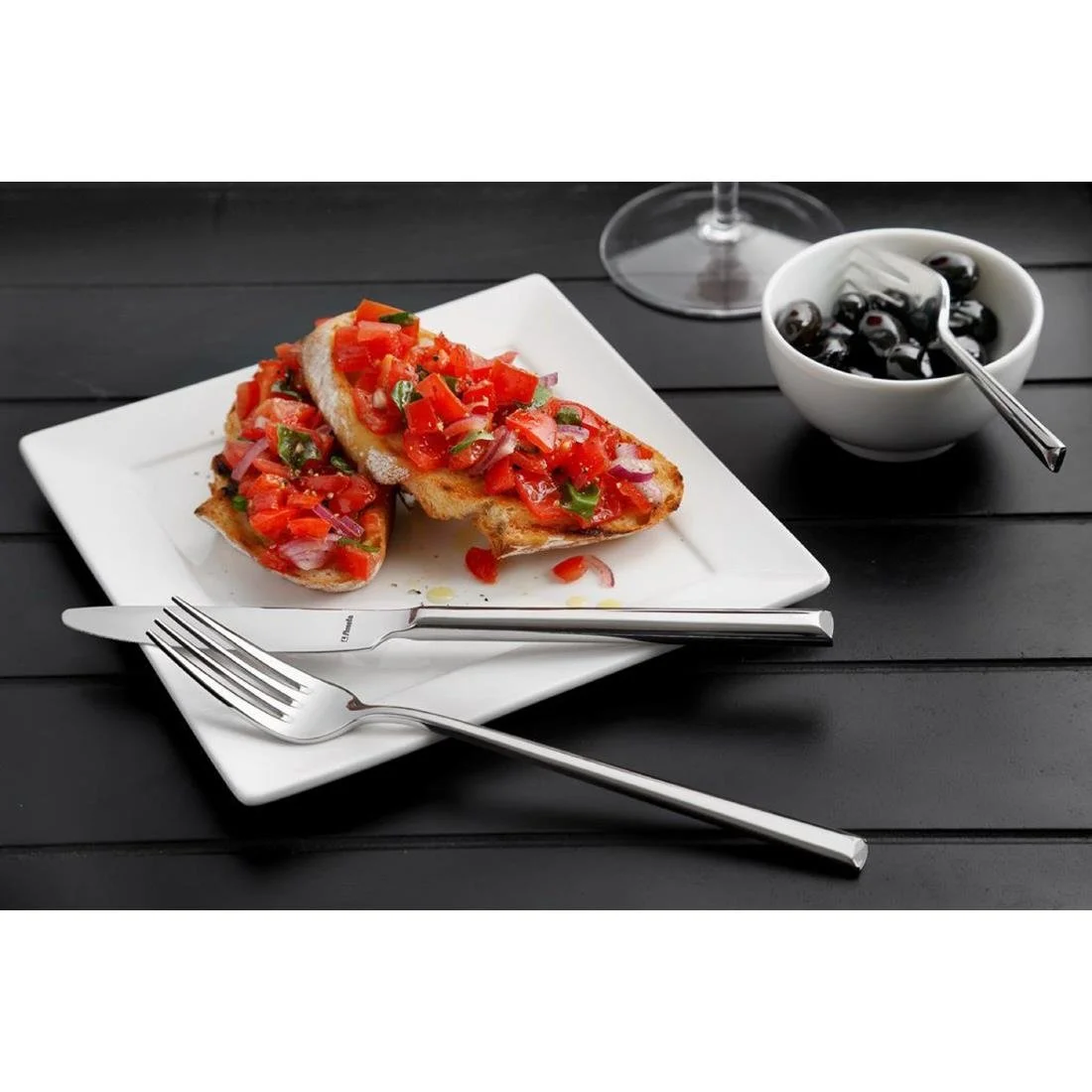Amefa Metropole Table Knife (12 Pack) - Image 2