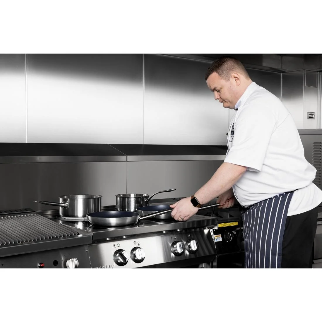 Buffalo Freestanding 4 Zone Induction Hob - Image 14