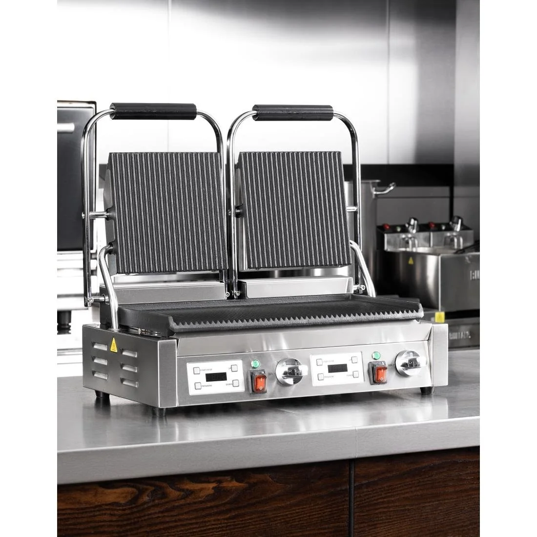 Buffalo Double Contact Grill Ribbed Plates - Image 11