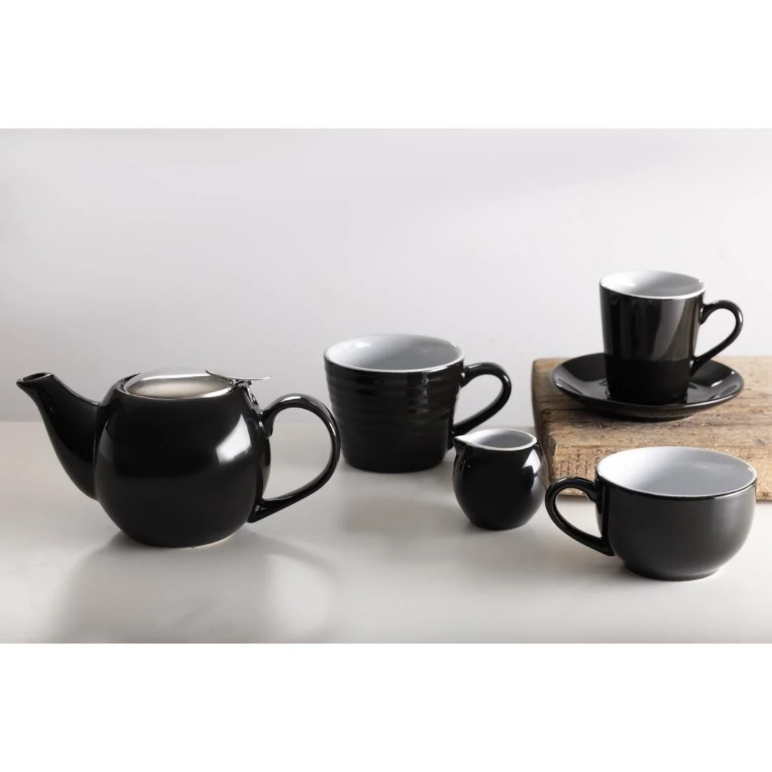 Olympia Cafe Flat White Saucers Black 135mm (12 Pack) - Image 4