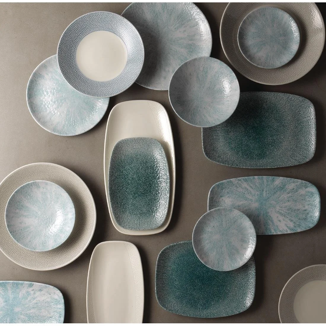 Churchill Raku Oblong Chef Plates Jade Green 202 x 261mm (12 Pack) - Image 4