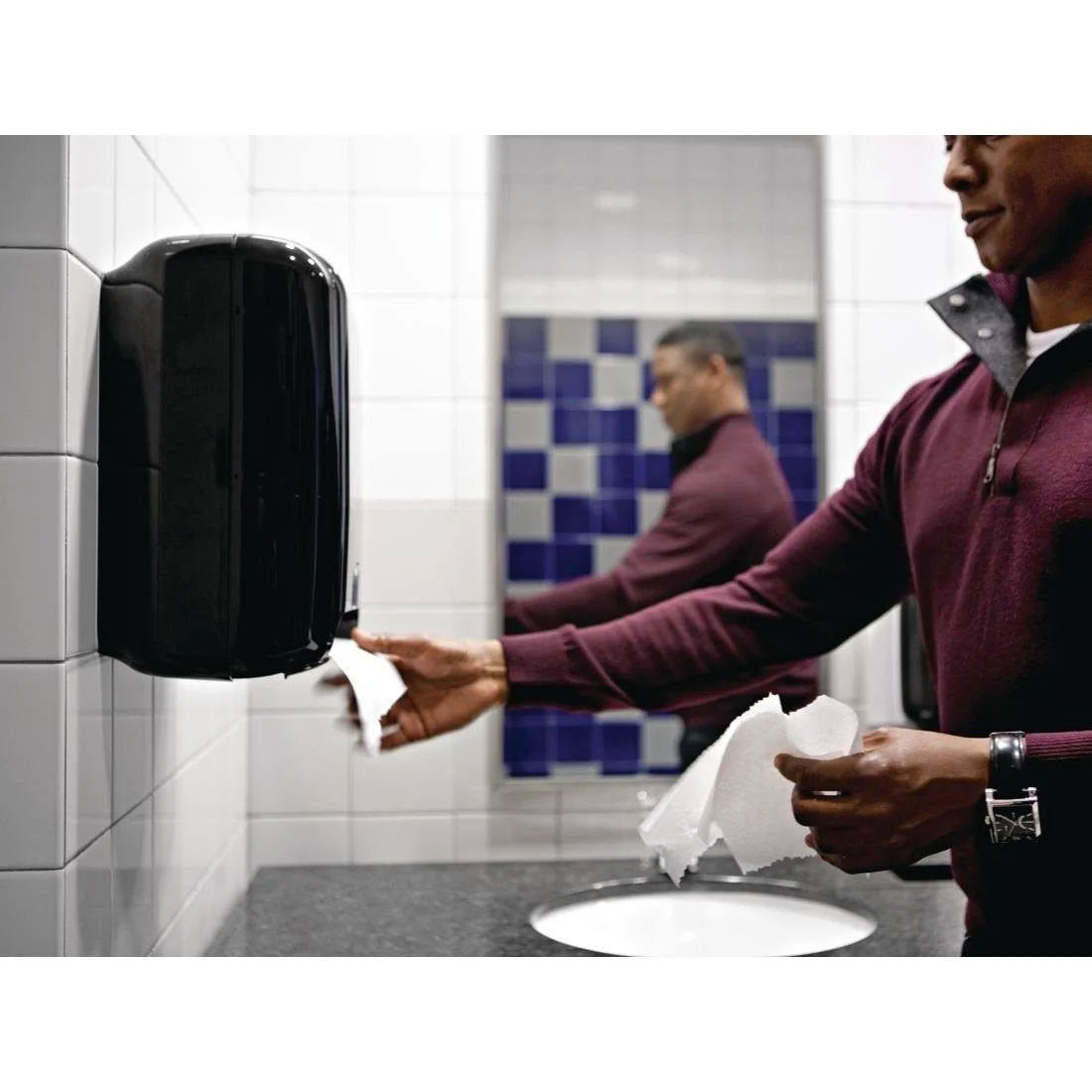 Tork Matic Extra Long Paper Hand Towels White H1 (6 Pack) - Image 4