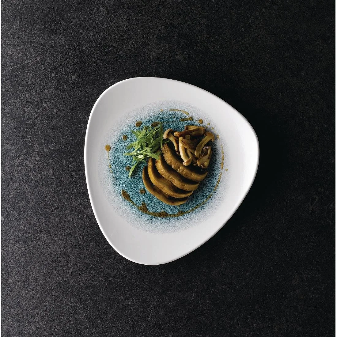 Churchill Studio Prints Raku Triangle Plates Jade Green 311mm (6 Pack) - Image 3