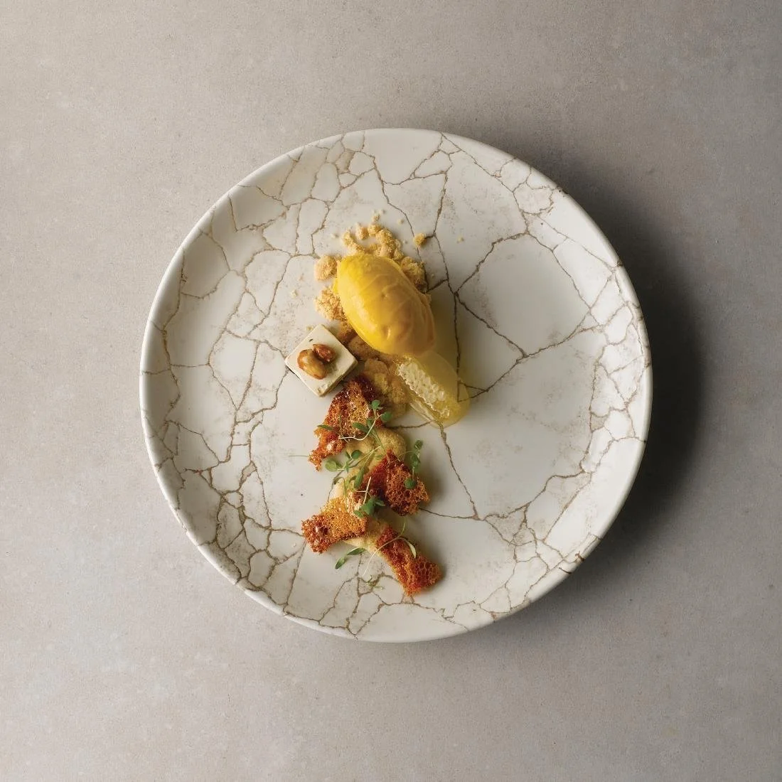Studio Prints Kintsugi Agate Grey Coupe Plates 217mm (12 Pack) - Image 2
