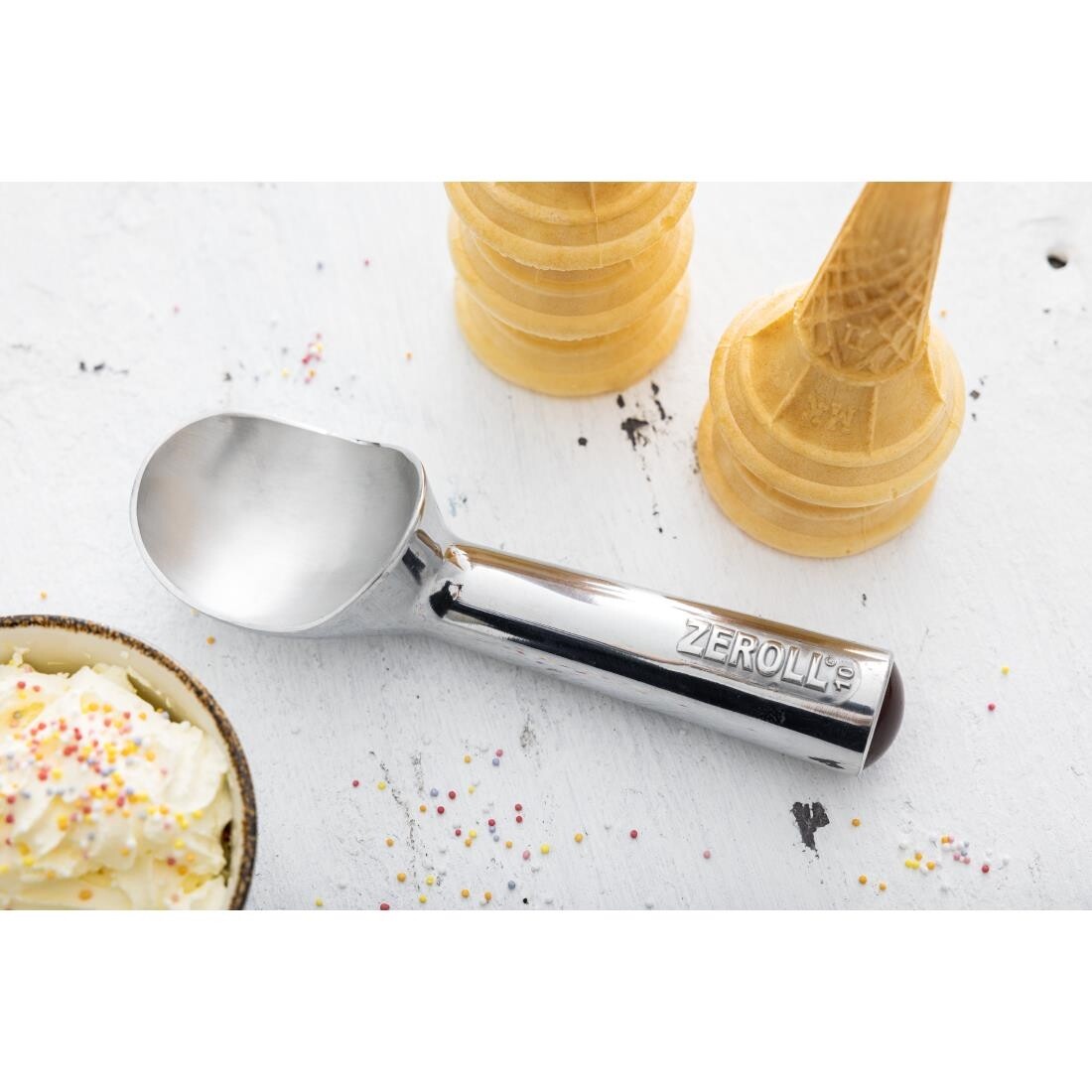 Zeroll Original Ice Cream Scoop Size 10