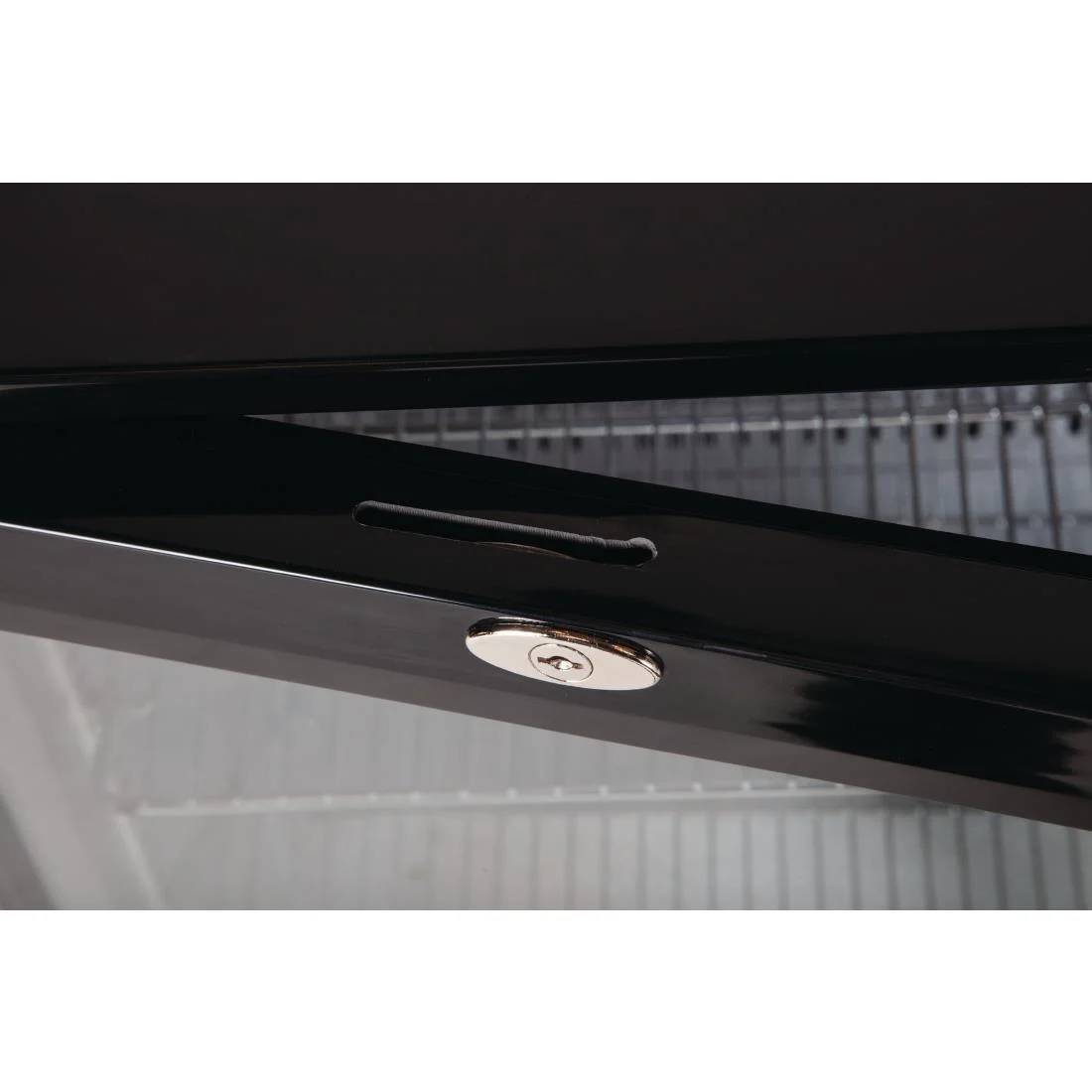 Polar Back Bar Cooler with Hinged Door in Black 138Ltr