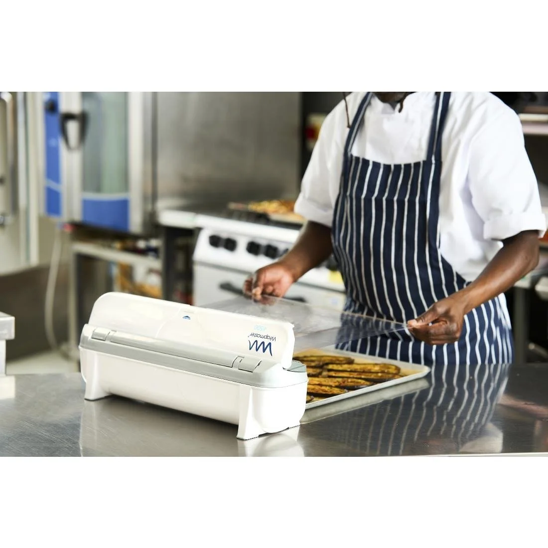 Wrapmaster 4500 PE Cling Film Refills 450mm x 300m (3 Pack) - Image 5