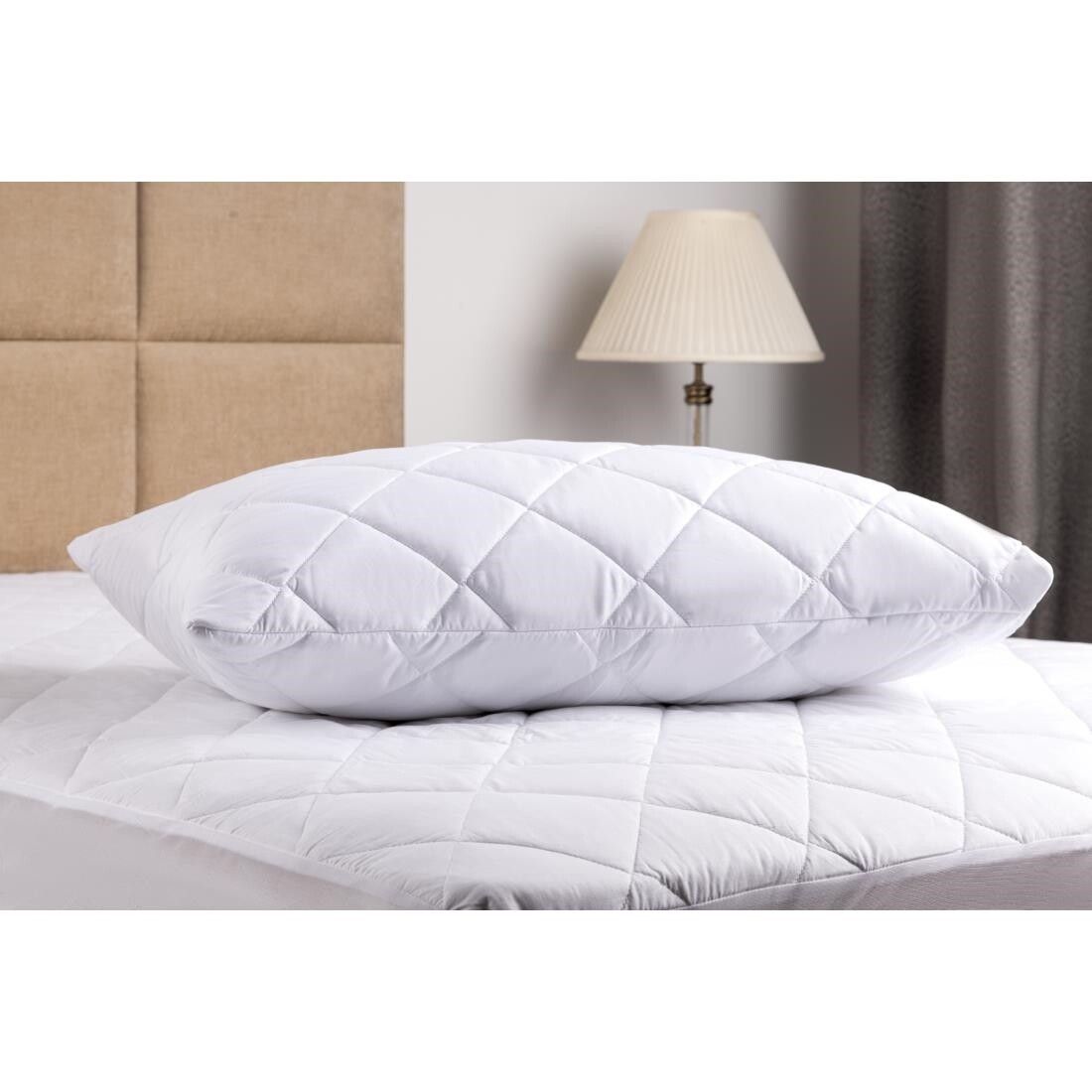 Mitre Comfort Quiltop Pillow Protector