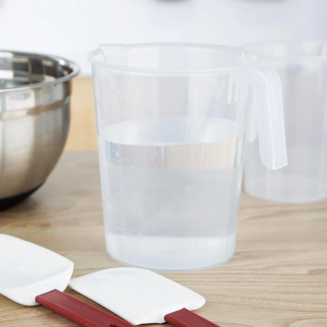 Nisbets Essentials Polypropylene Measuring Jug 1Ltr - Image 6