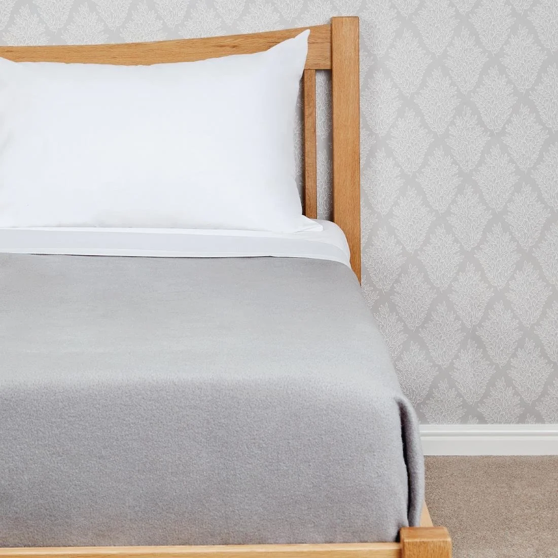 Comfort Fleece Blanket Grey - Image 1