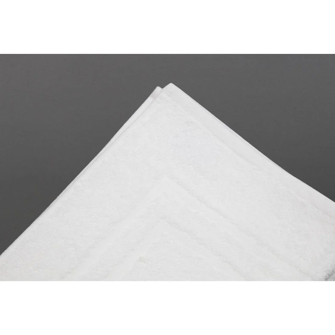 EcoKnit Bath Mat White, 800gsm - Image 5