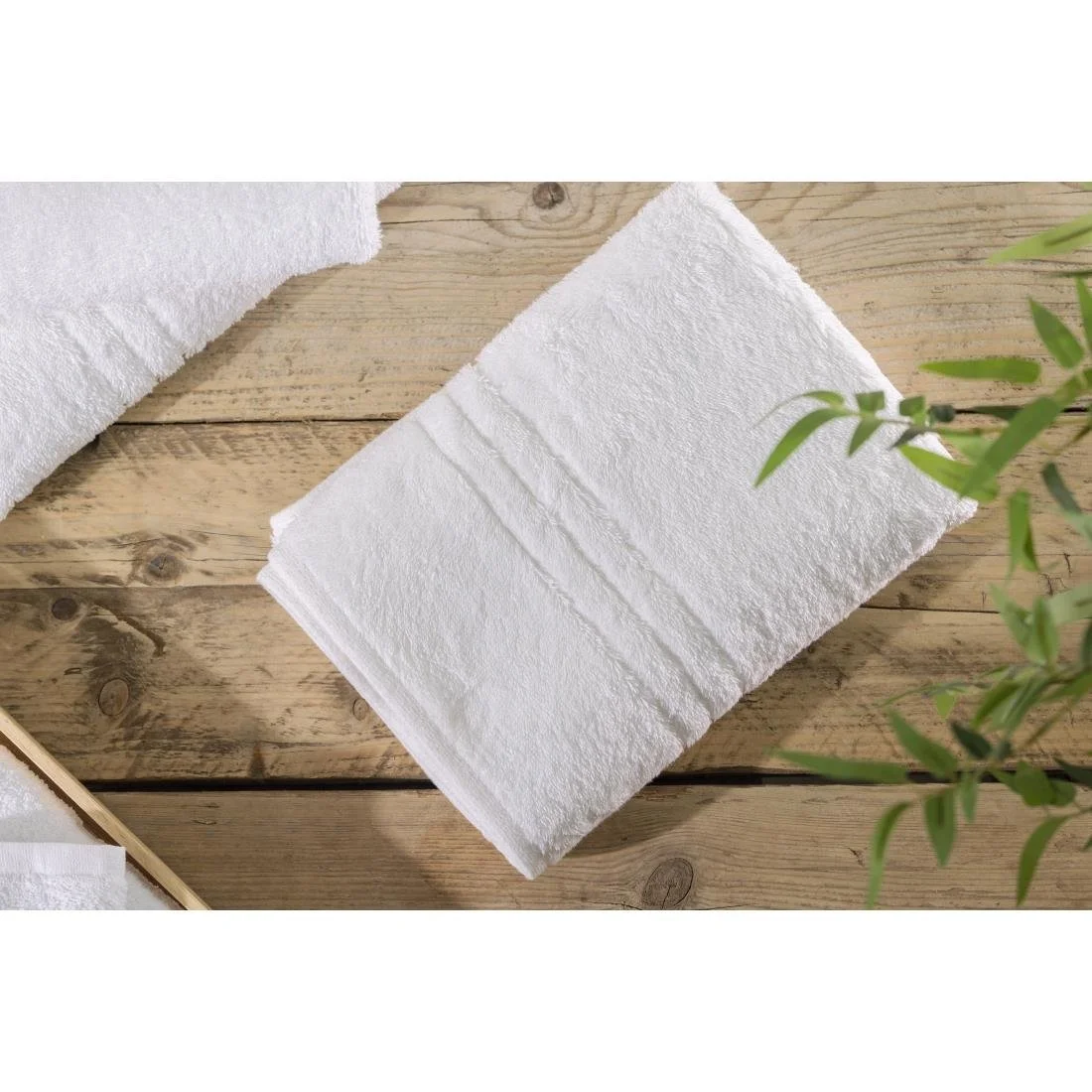 EcoKnit Hand Towel White, 600gsm - Image 1