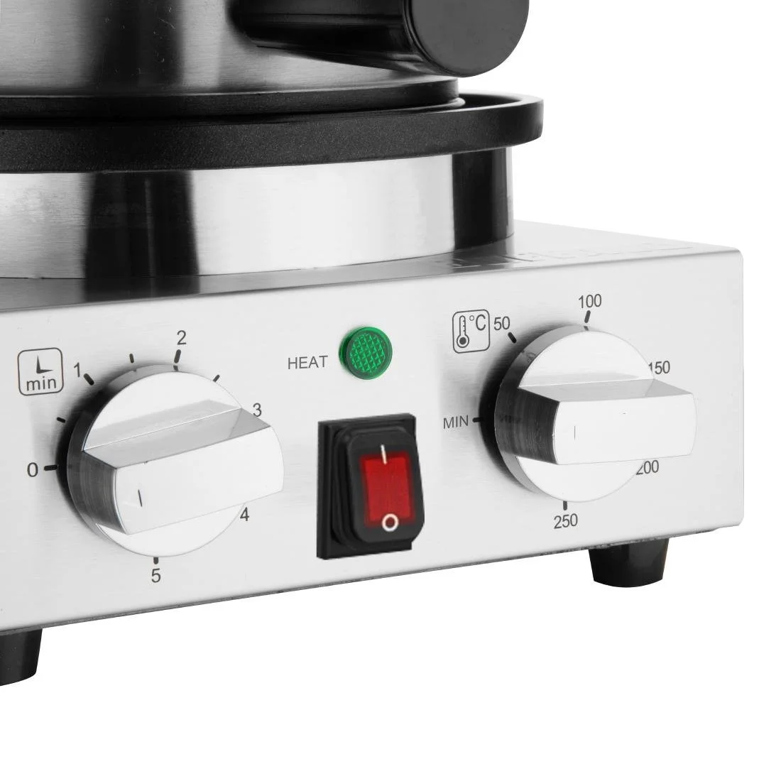 Buffalo Round Belgian Waffle Maker - Image 4