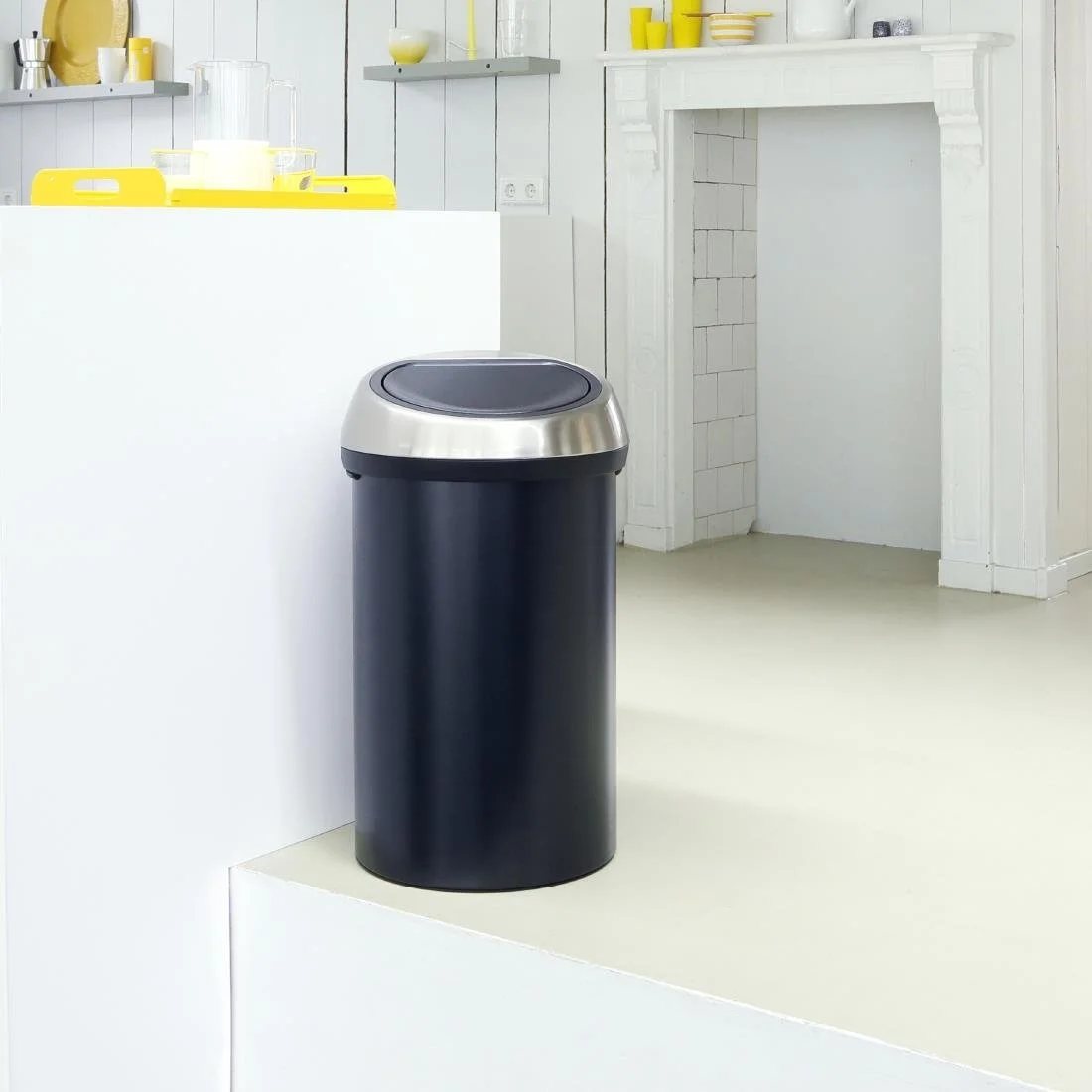 Brabantia Touch Bin Matt Black 60Ltr - Image 3