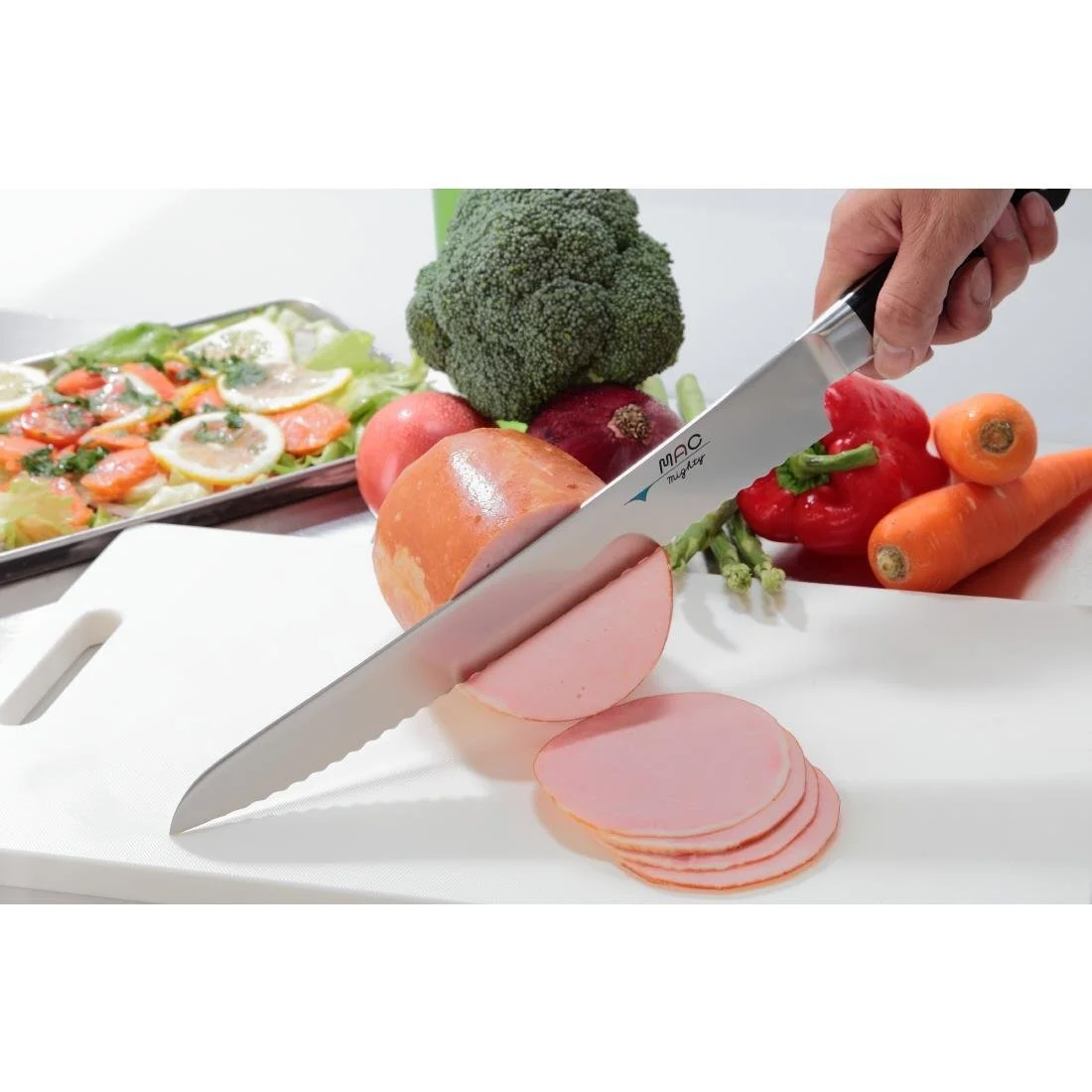 Mac Professional MSB-105 Bread Knife Black 27cm - Image 2