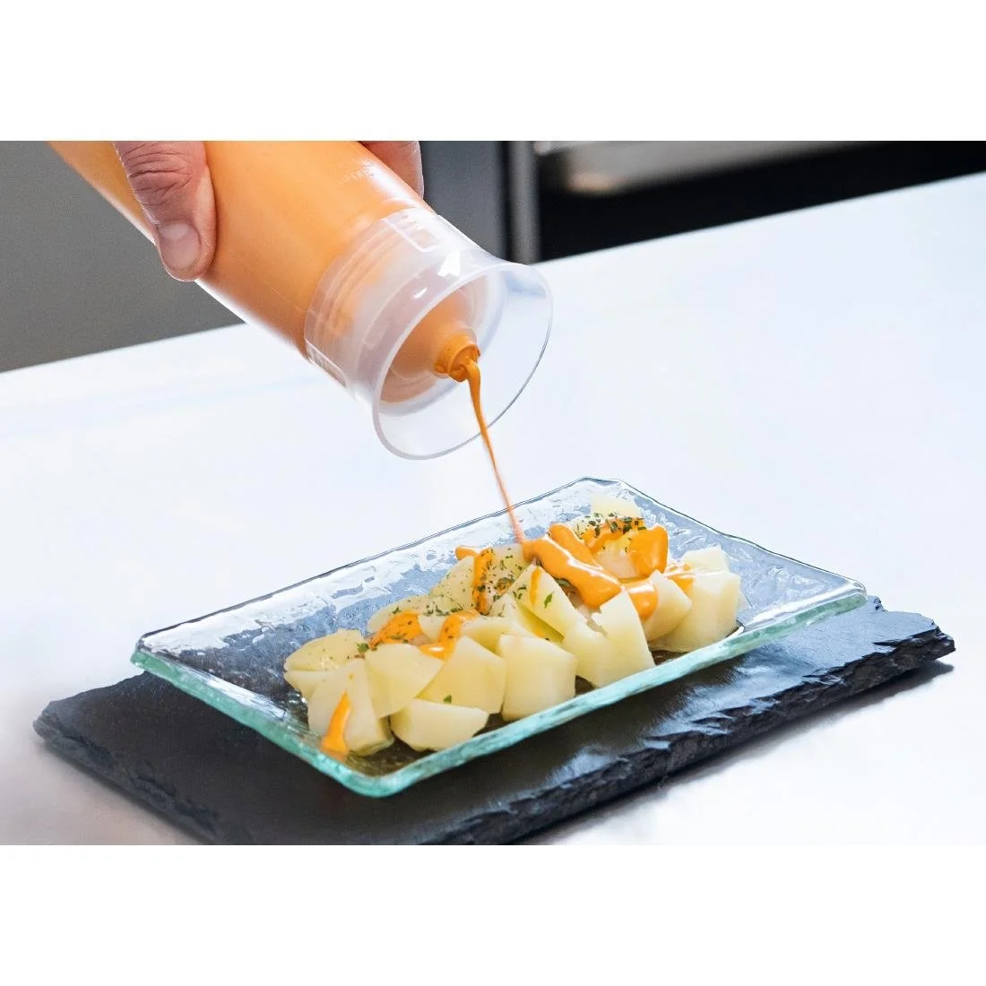 Araven FIFO Fast Sauce Bottle 15oz - Image 5