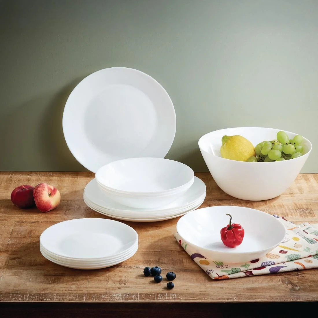 Luminarc Zelie Dessert Plates White 180mm (12 Pack) - Image 2