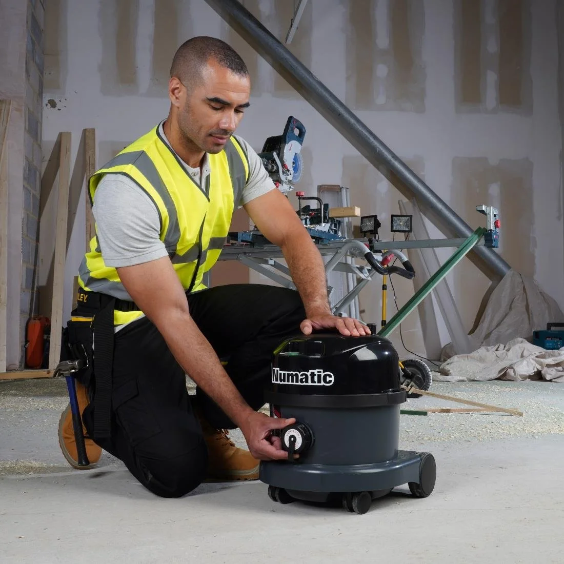 Numatic TradeLine Vacuum Cleaner TRM240 - Image 7
