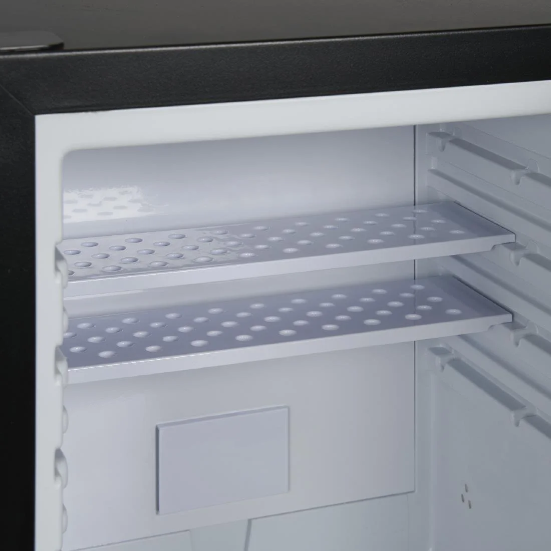 Corby Eton 20Ltr Solid Door Minibar - Image 8