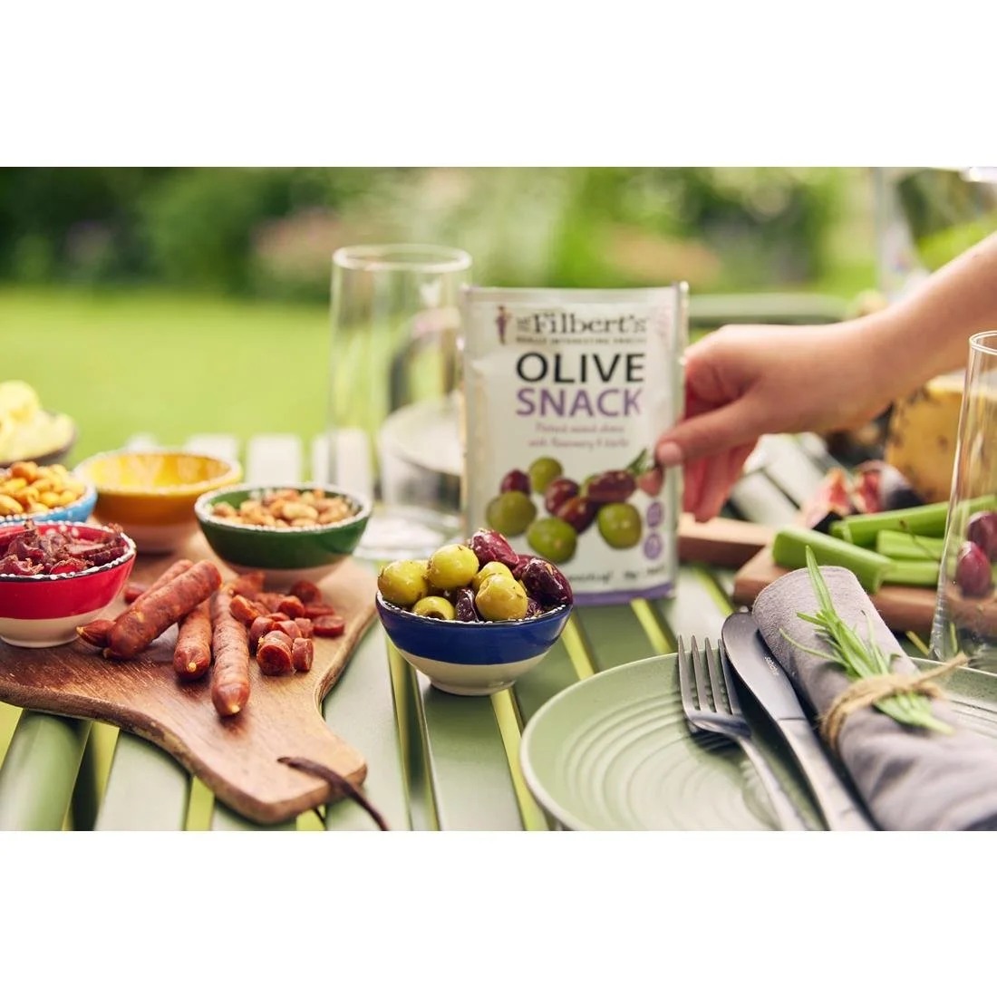 Mr Filbert's Grab and Go Rosemary & Garlic Olives (12 x 50g) - Image 4