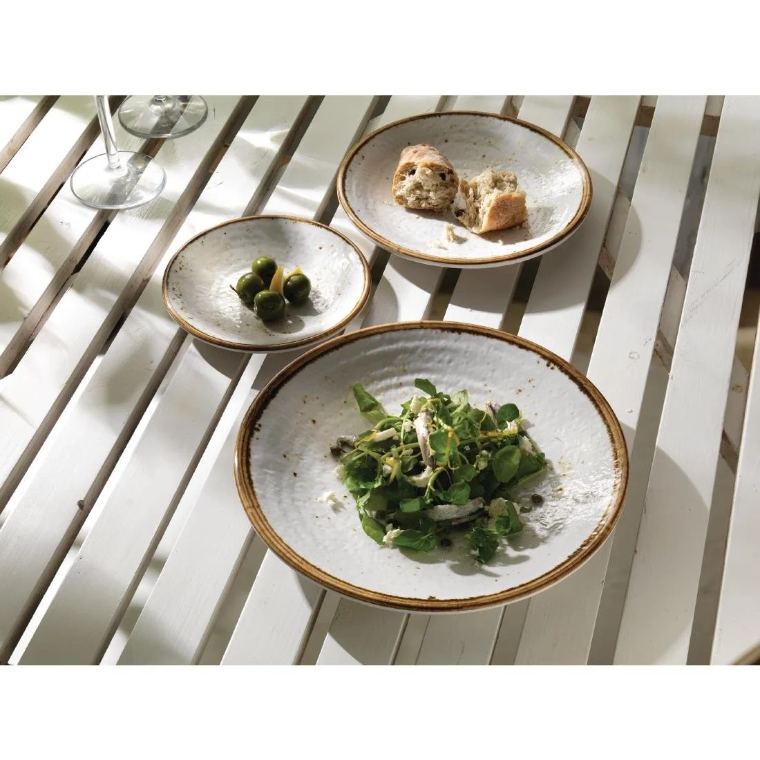 Steelite Craft Melamine Coupe Plates White 210mm (6 Pack) - Image 3