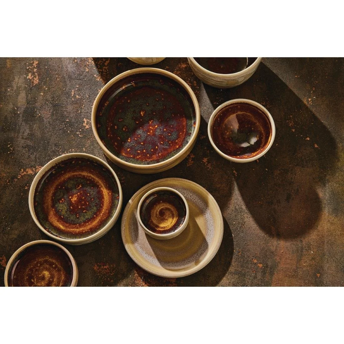 Steelite Aurora Vesuvius Amber Round Stacking Trays 135mm (12 Pack) - Image 3